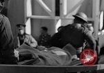 Standbild British Expeditionary Force verwundete evakuiert in der Schlacht von Frankreich Boulogne Frankreich, 1940, aus Sekunde 59 historischem Filmmaterial Videoclip 65675053842