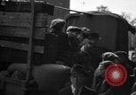 Standbild Flüchtlinge Nordfrankreich, 1940, aus Sekunde 54 historischem Filmmaterial Videoclip 65675053843