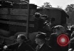 Standbild Flüchtlinge Nordfrankreich, 1940, aus Sekunde 55 historischem Filmmaterial Videoclip 65675053843
