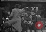 Standbild Flüchtlinge Nordfrankreich, 1940, aus Sekunde 12 historischem Filmmaterial Videoclip 65675053845