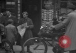 Standbild Flüchtlinge Nordfrankreich, 1940, aus Sekunde 15 historischem Filmmaterial Videoclip 65675053845