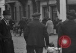 Standbild Flüchtlinge Nordfrankreich, 1940, aus Sekunde 54 historischem Filmmaterial Videoclip 65675053845