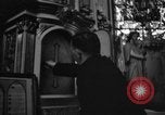 Immagine di Rimozione di oggetti religiosi Alsace Francia, 1939, secondo 62 filmato di repertorio 65675053858