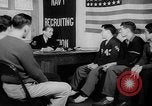 Standbild Navy recruitment office Indiana United States USA, 1942, aus Sekunde 24 historischem Filmmaterial Videoclip 65675053863