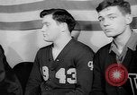 Standbild Navy recruitment office Indiana United States USA, 1942, aus Sekunde 32 historischem Filmmaterial Videoclip 65675053863