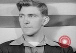 Standbild Navy recruitment office Indiana United States USA, 1942, aus Sekunde 49 historischem Filmmaterial Videoclip 65675053863