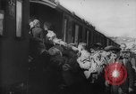 Standbild Bahnhof Norwegen, 1944, aus Sekunde 14 historischem Filmmaterial Videoclip 65675053868