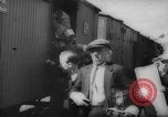 Standbild Bahnhof Norwegen, 1944, aus Sekunde 16 historischem Filmmaterial Videoclip 65675053868
