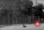 Standbild italienische Flüchtlinge Italien, 1945, aus Sekunde 3 historischem Filmmaterial Videoclip 65675053880