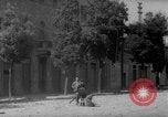 Standbild italienische Flüchtlinge Italien, 1945, aus Sekunde 7 historischem Filmmaterial Videoclip 65675053880