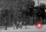 Standbild italienische Flüchtlinge Italien, 1945, aus Sekunde 20 historischem Filmmaterial Videoclip 65675053880