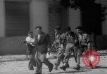 Standbild italienische Flüchtlinge Italien, 1945, aus Sekunde 36 historischem Filmmaterial Videoclip 65675053880