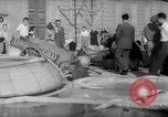 Image camion de purification de l'eau Florence Italie, 1945, de la seconde 18 séquences d'archives historiques vidéo 65675053881
