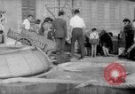 Image camion de purification de l'eau Florence Italie, 1945, de la seconde 21 séquences d'archives historiques vidéo 65675053881