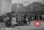 Image camion de purification de l'eau Florence Italie, 1945, de la seconde 37 séquences d'archives historiques vidéo 65675053881