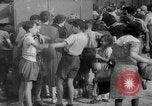 Image camion de purification de l'eau Florence Italie, 1945, de la seconde 54 séquences d'archives historiques vidéo 65675053881