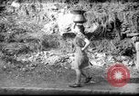 Standbild Wasser Punkt Italien, 1945, aus Sekunde 1 historischem Filmmaterial Videoclip 65675053882