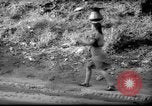 Standbild Wasser Punkt Italien, 1945, aus Sekunde 4 historischem Filmmaterial Videoclip 65675053882
