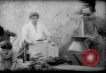 Standbild Wasser Punkt Italien, 1945, aus Sekunde 36 historischem Filmmaterial Videoclip 65675053882