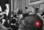 Immagine di Papa Pio XII benedice le truppe britanniche Roma Italia, 1944, secondo 8 filmato di repertorio 65675053883