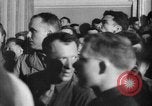 Immagine di Papa Pio XII benedice le truppe britanniche Roma Italia, 1944, secondo 14 filmato di repertorio 65675053883