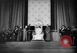 Immagine di Papa Pio XII benedice le truppe britanniche Roma Italia, 1944, secondo 34 filmato di repertorio 65675053883