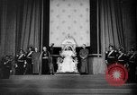 Immagine di Papa Pio XII benedice le truppe britanniche Roma Italia, 1944, secondo 54 filmato di repertorio 65675053883