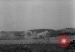 Standbild Bombenexplosionen SAINT MALO FRANKREICH, 1944, aus Sekunde 44 historischem Filmmaterial Videoclip 65675053895