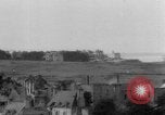 Standbild Bombenexplosionen SAINT MALO FRANKREICH, 1944, aus Sekunde 61 historischem Filmmaterial Videoclip 65675053896