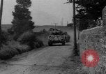 Standbild USA Soldaten SAINT MALO FRANKREICH, 1944, aus Sekunde 1 historischem Filmmaterial Videoclip 65675053897