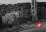 Standbild USA Soldaten SAINT MALO FRANKREICH, 1944, aus Sekunde 48 historischem Filmmaterial Videoclip 65675053897