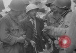 Immagine di Soldati statunitensi Saint Malo Francia, 1944, secondo 53 filmato di repertorio 65675053898