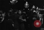Immagine di Intrattenimento Monaco di Baviera Germania, 1947, secondo 11 filmato di repertorio 65675053907