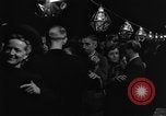 Immagine di Intrattenimento Monaco di Baviera Germania, 1947, secondo 14 filmato di repertorio 65675053907