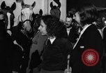 Standbild Reiten Akademie München Deutschland, 1947, aus Sekunde 21 historischem Filmmaterial Videoclip 65675053909