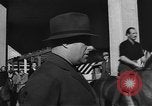 Standbild Reiten Akademie München Deutschland, 1947, aus Sekunde 55 historischem Filmmaterial Videoclip 65675053909