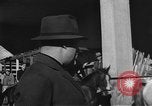 Standbild Reiten Akademie München Deutschland, 1947, aus Sekunde 60 historischem Filmmaterial Videoclip 65675053909
