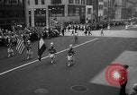 Standbild Krieg Parade New York City USA, 1942, aus Sekunde 23 historischem Filmmaterial Videoclip 65675053917