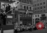 Standbild Krieg Parade New York City USA, 1942, aus Sekunde 38 historischem Filmmaterial Videoclip 65675053917