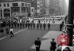 Standbild Krieg Parade New York City USA, 1942, aus Sekunde 46 historischem Filmmaterial Videoclip 65675053917