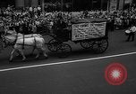 Standbild Krieg Parade New York City USA, 1942, aus Sekunde 60 historischem Filmmaterial Videoclip 65675053917