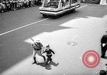 Standbild Krieg Parade New York City USA, 1942, aus Sekunde 1 historischem Filmmaterial Videoclip 65675053918