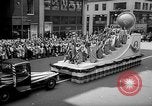 Standbild Krieg Parade New York City USA, 1942, aus Sekunde 3 historischem Filmmaterial Videoclip 65675053918
