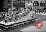 Standbild Krieg Parade New York City USA, 1942, aus Sekunde 7 historischem Filmmaterial Videoclip 65675053918