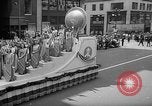 Standbild Krieg Parade New York City USA, 1942, aus Sekunde 9 historischem Filmmaterial Videoclip 65675053918