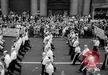 Standbild Krieg Parade New York City USA, 1942, aus Sekunde 54 historischem Filmmaterial Videoclip 65675053918