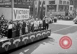 Standbild Krieg Parade New York City USA, 1942, aus Sekunde 61 historischem Filmmaterial Videoclip 65675053918