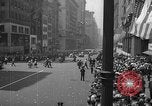 Standbild Krieg Parade New York City USA, 1942, aus Sekunde 1 historischem Filmmaterial Videoclip 65675053919