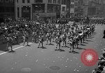 Standbild Krieg Parade New York City USA, 1942, aus Sekunde 25 historischem Filmmaterial Videoclip 65675053919