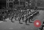 Standbild Krieg Parade New York City USA, 1942, aus Sekunde 27 historischem Filmmaterial Videoclip 65675053919